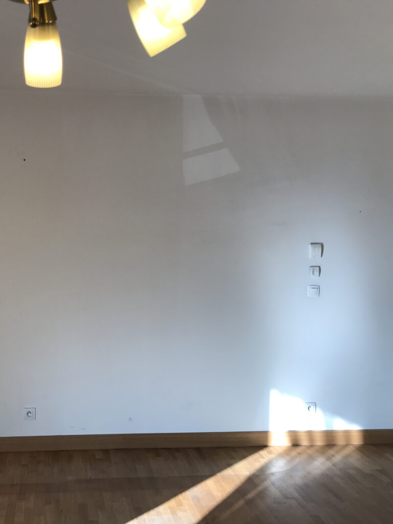 Mur du salon avant ouverture vers la cuisine